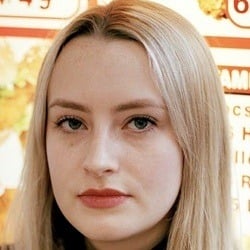 Amelia Dimoldenberg